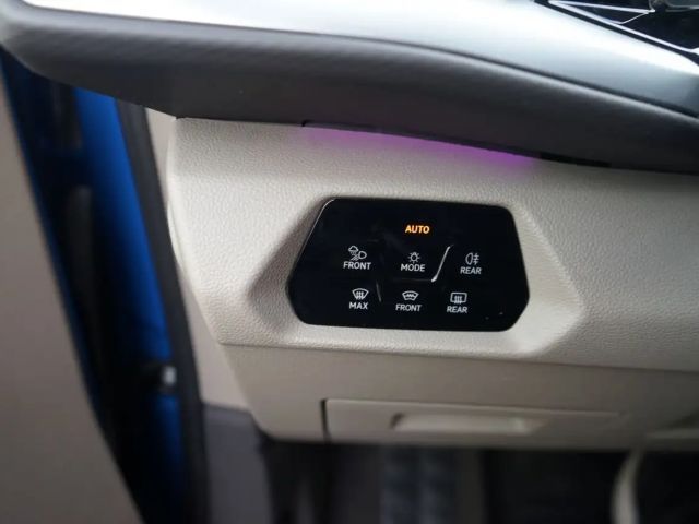 Volkswagen Multivan Life T7 eHybrid