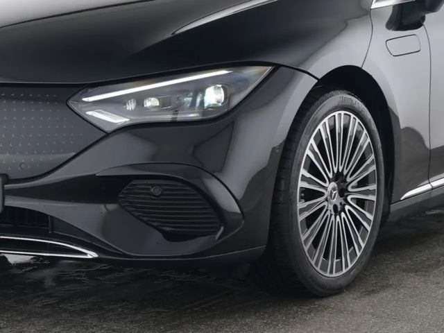 Mercedes-Benz EQE 350 Sedan