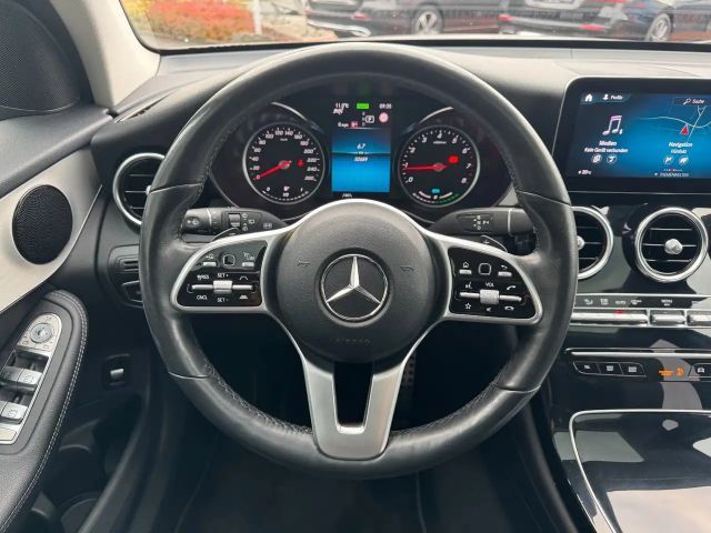 Mercedes-Benz GLC 200 4MATIC AMG Line