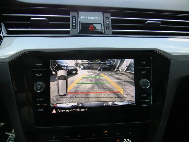 Volkswagen Passat Business DSG Variant