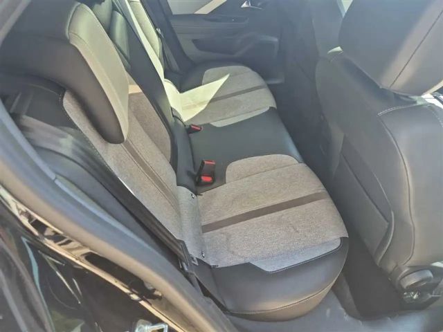 Opel Astra 1.2 Turbo Business Elegance Turbo