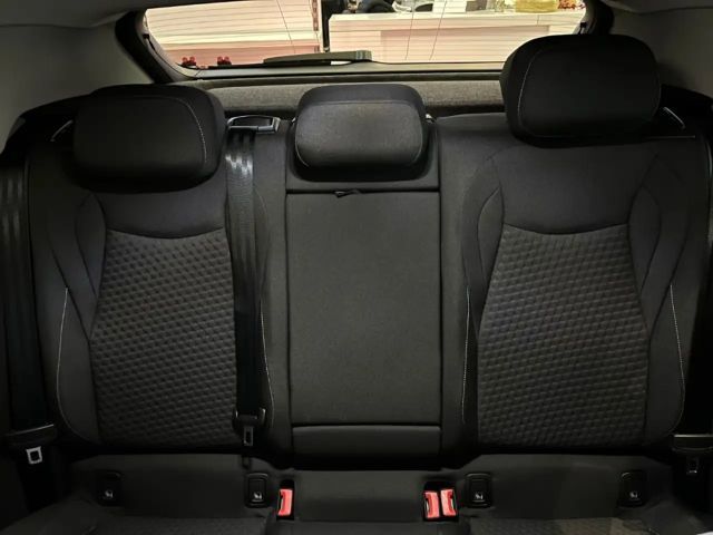 Volkswagen T-Roc 1.5 eTSI DSG Life