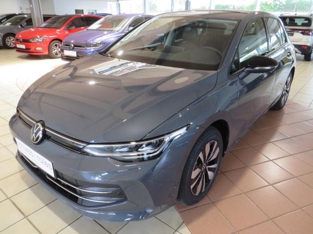 Volkswagen Golf 1.5 eTSI DSG Golf VIII