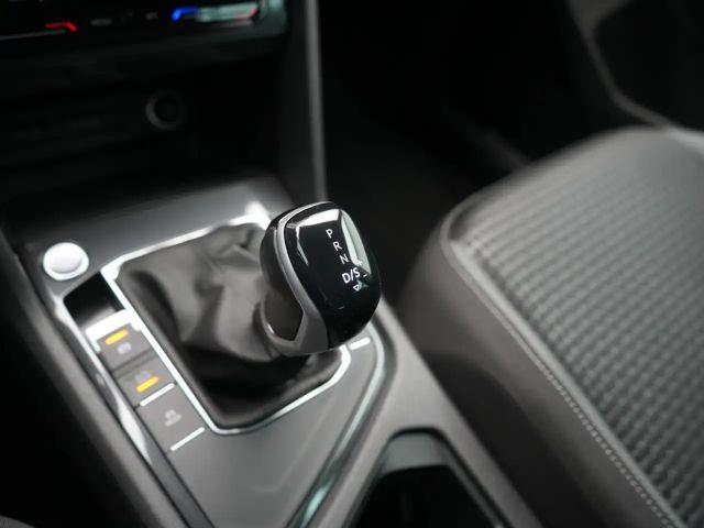 Volkswagen Tiguan Active NAVI AHK KEYLESS LED PDC CARPLAY