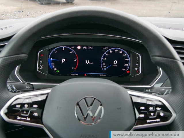 Volkswagen Tiguan 2.0 TDI DSG R-Line