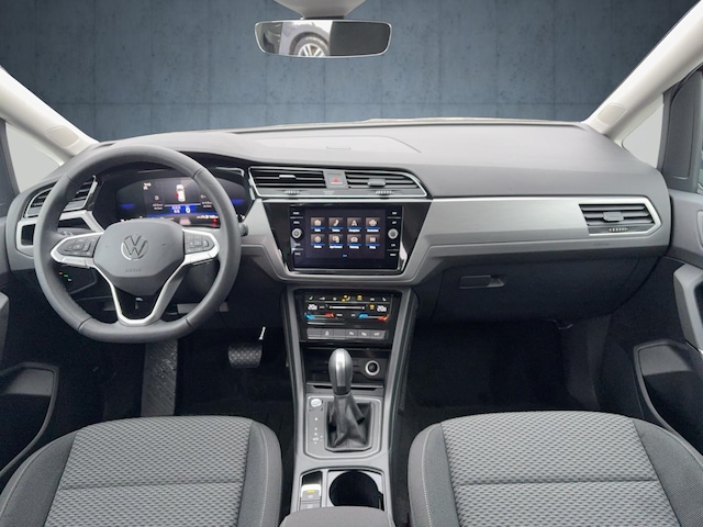 Volkswagen Touran 1.5 TSI DSG