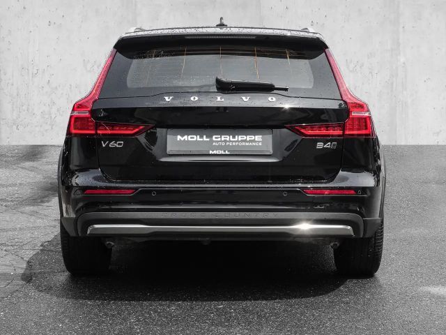 Volvo V60 Cross Country AWD Plus