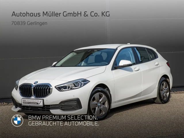 BMW 118 118i 5-deurs Sedan