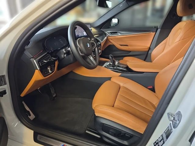 BMW 520 520d M-Sport xDrive