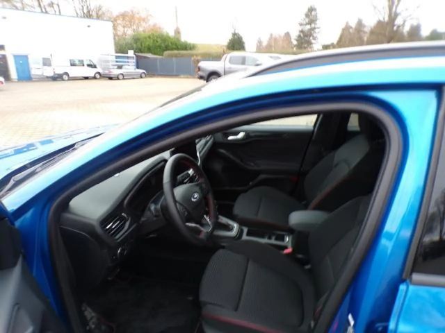 Ford Focus ST Line Wagon