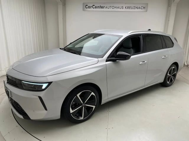 Opel Astra Business Elegance Sports Tourer