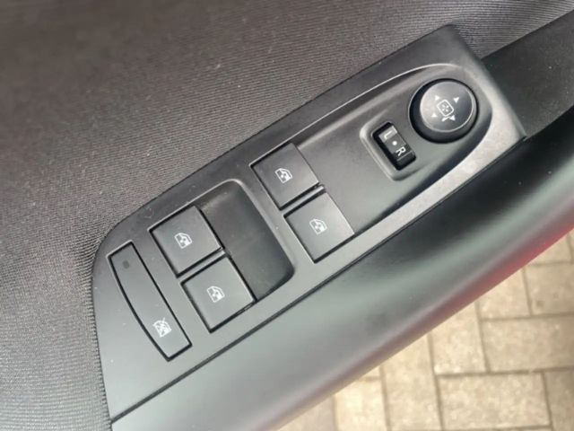 Opel Astra 1.2 Turbo Business Turbo