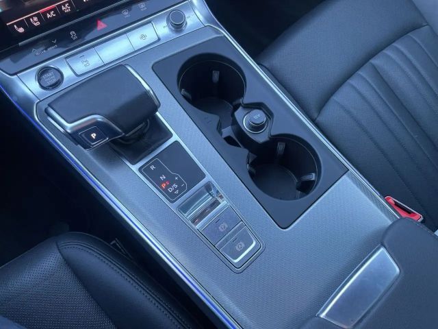 Audi A6 40 TDI Avant S-Tronic