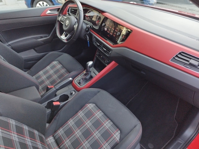 Volkswagen Polo 2.0 TSI DSG