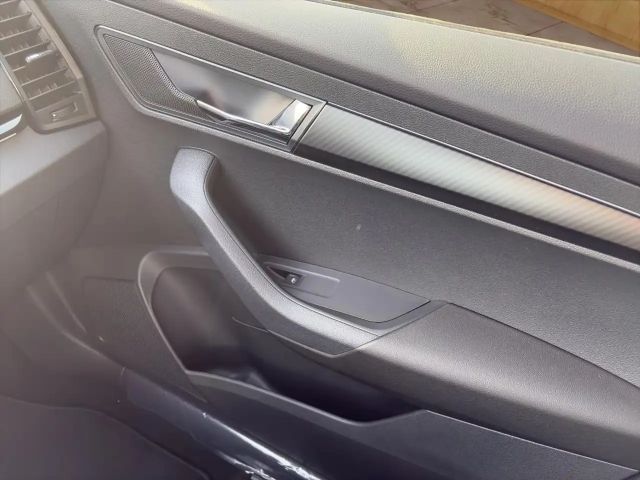 Skoda Karoq 1.5 TSI Sportline