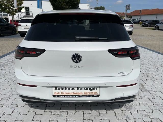 Volkswagen Golf 1.5 eTSI DSG Golf VIII