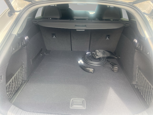 Audi A6 e-tron Avant Quattro