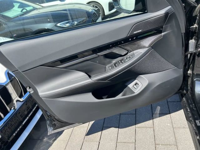 BMW 520 520d M-Sport Touring xDrive