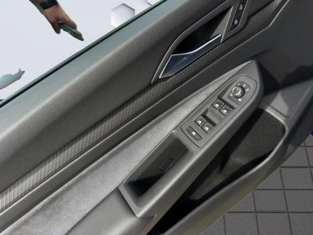 Volkswagen Golf 2.0 TSI 4Motion DSG Golf VIII