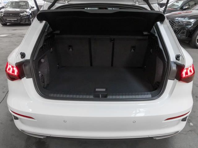 Audi A3 30 TFSI Sedan