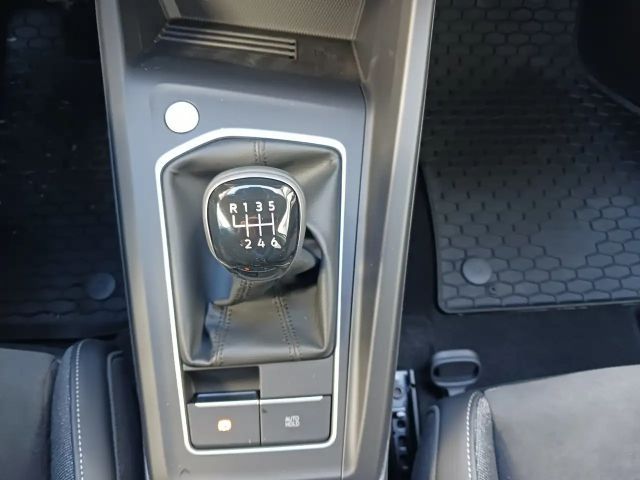 Volkswagen Golf 1.5 TSI Business Life Variant