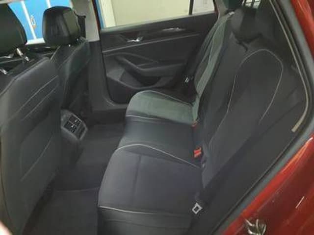 Volkswagen Passat 1.5 eTSI DSG