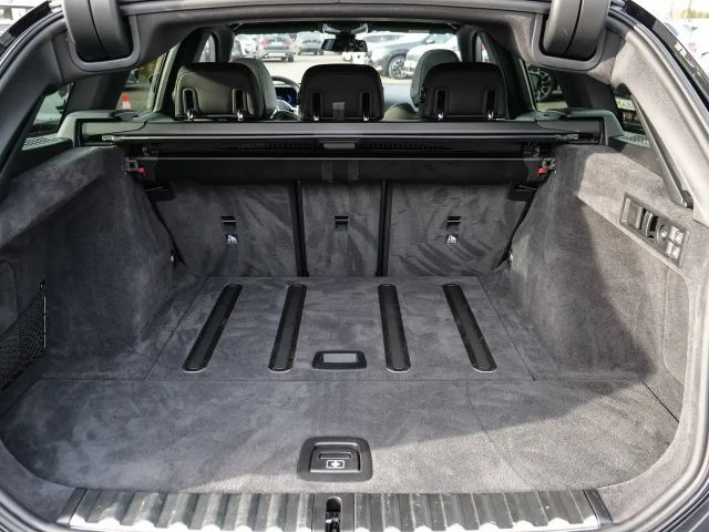 BMW 320 320i M-Sport