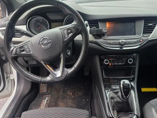 Opel Astra GS-Line Grand Sport