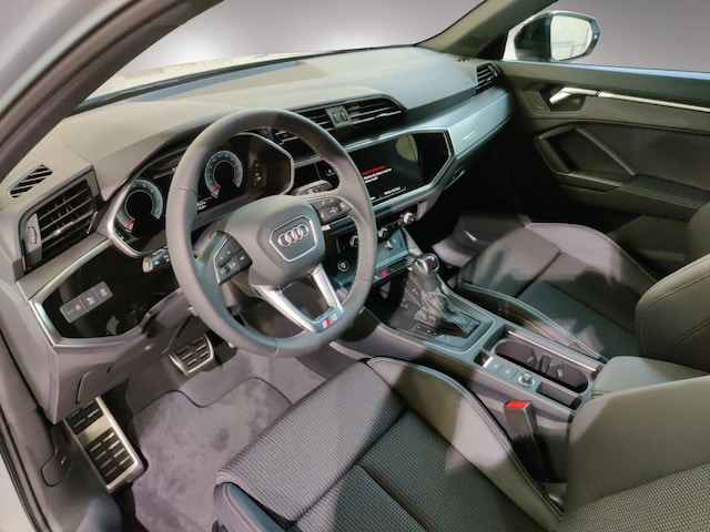 Audi Q3 35 TFSI S-Tronic