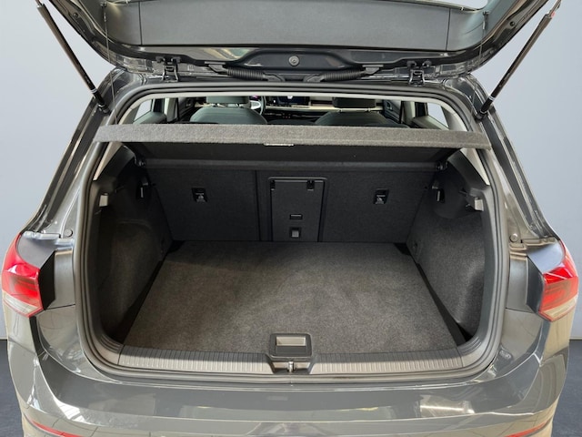 Volkswagen Golf 1.5 eTSI DSG Golf VIII