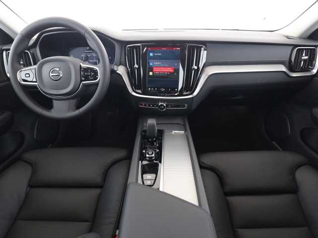 Volvo V60 Cross Country AWD Ultimate