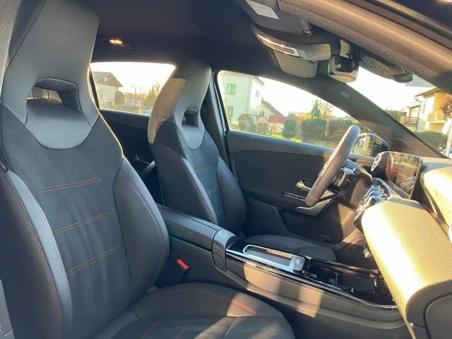 Mercedes-Benz A 180 AMG Line Hatchback