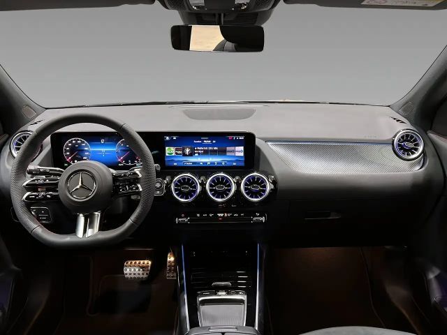 Mercedes-Benz GLA 200 AMG Line GLA 200 d