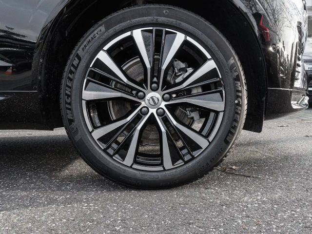 Volvo XC60 AWD Dark Plus