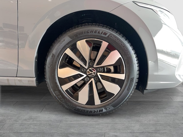 Volkswagen Golf 1.5 eTSI DSG Golf VIII Variant