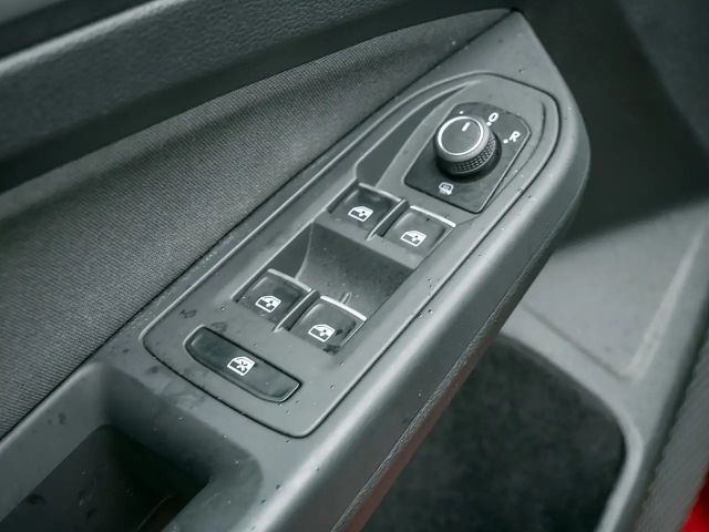 Volkswagen Golf 1.5 eTSI Golf VIII Style