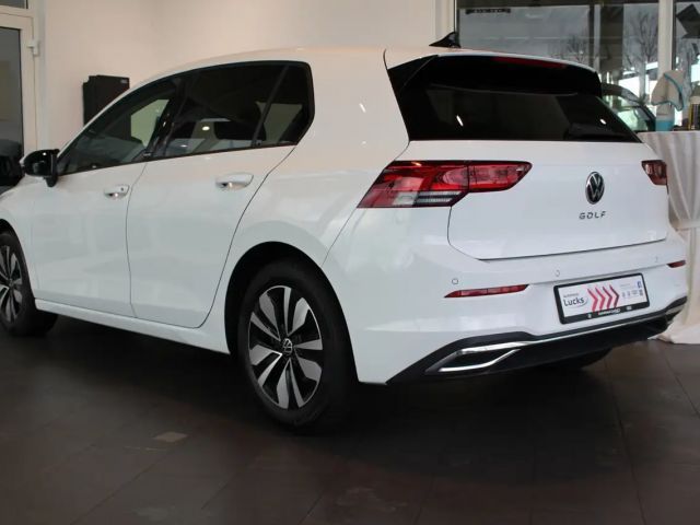 Volkswagen Golf Life Move