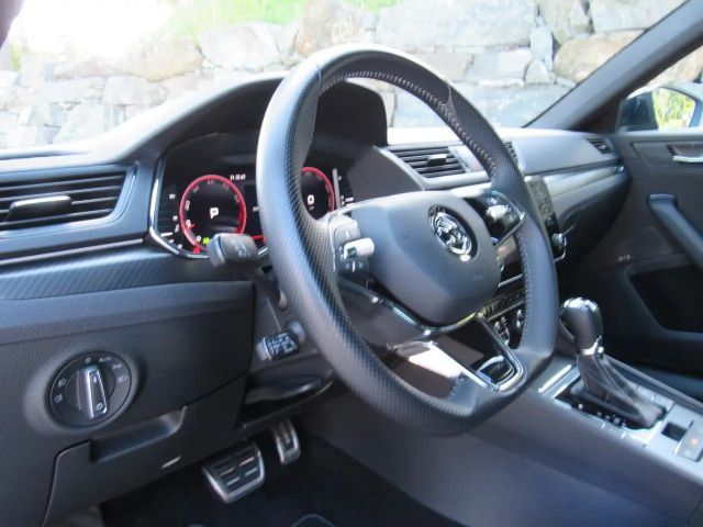 Skoda Superb 2.0 TSI 4x4 Combi Sportline