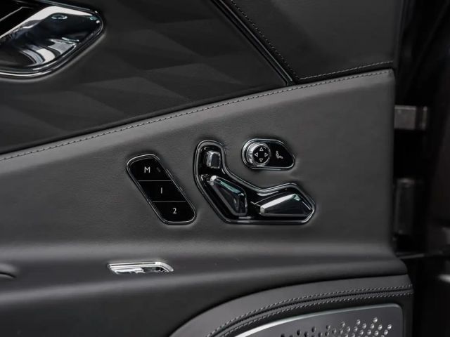 Bentley Flying Spur W12