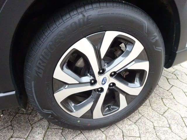 Subaru Outback 2.5i Platinum*1.HD*AHK*