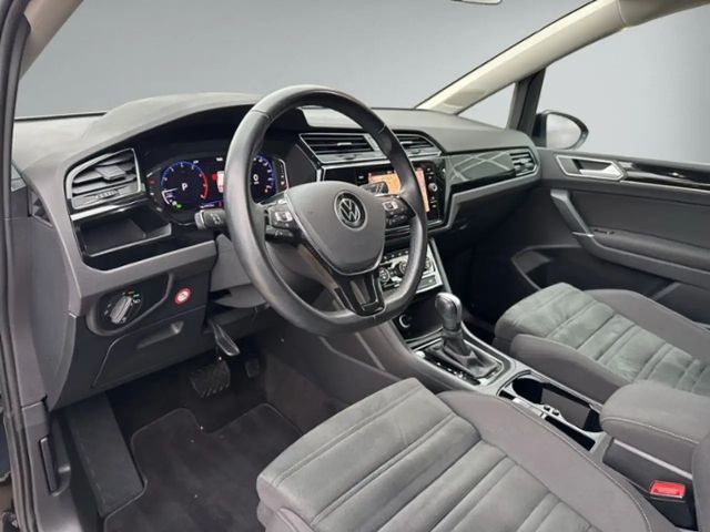 Volkswagen Touran 1.5 TSI DSG Highline