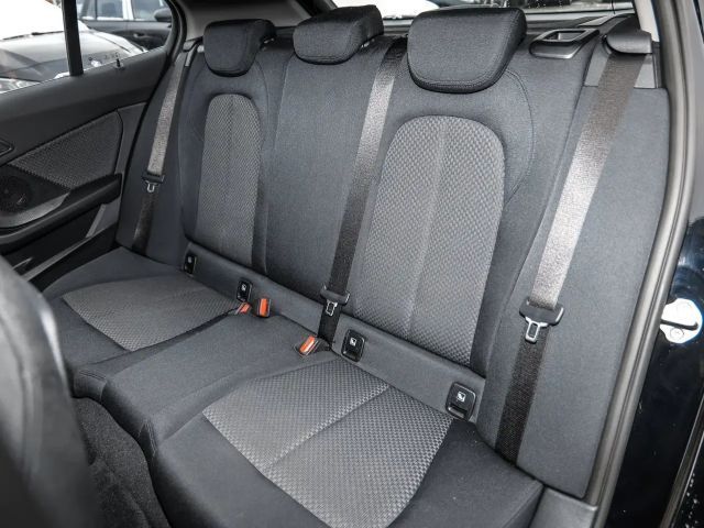 BMW 120 120i Advantage pakket Sedan