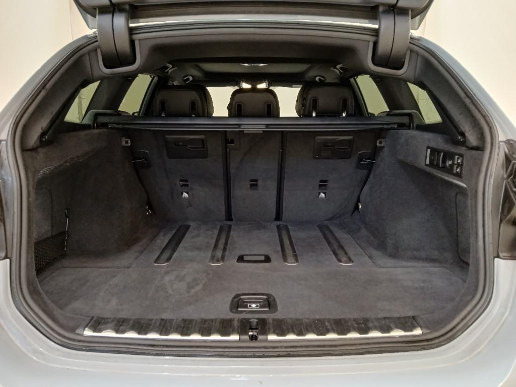 BMW 320 320d Touring xDrive