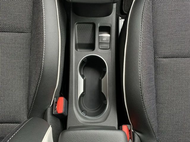 Renault Captur Intens TCe 140