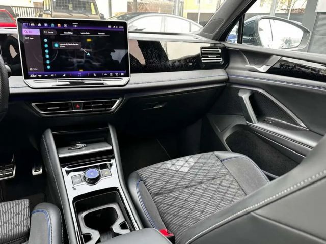 Volkswagen Tiguan 1.5 eTSI DSG R-Line