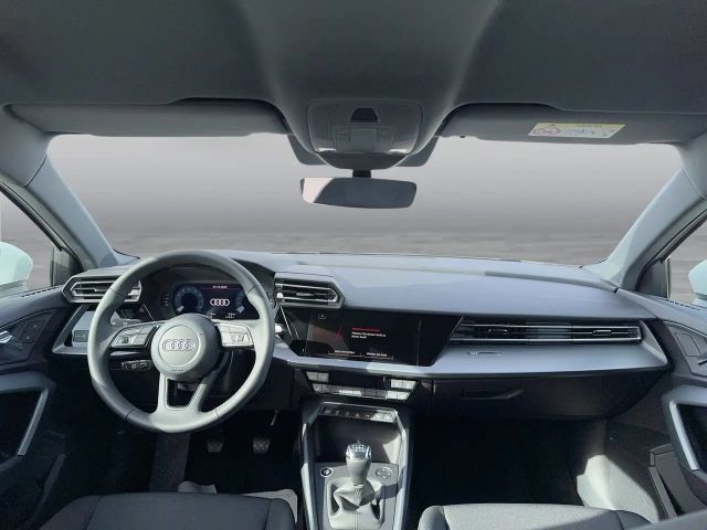 Audi A3 30 TFSI Sedan