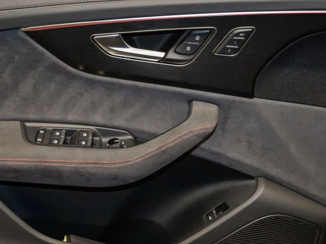 Audi RS Q8 4.0 TFSI Performance Quattro