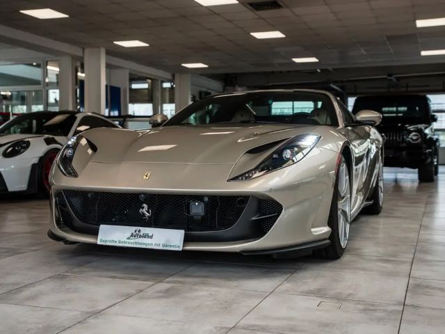 Ferrari 812 GTS