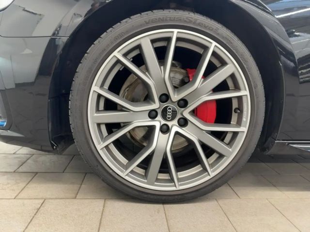 Audi A4 40 TFSI Competition Quattro S-Line