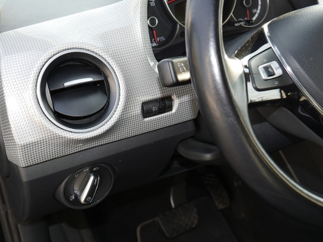 Volkswagen e-up! Plus Style